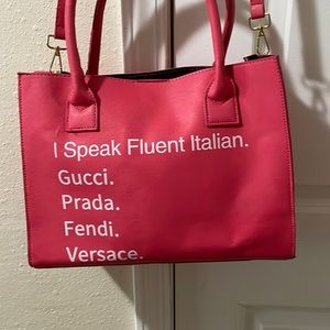 I am selling a medium sized tote/shoulder bag.